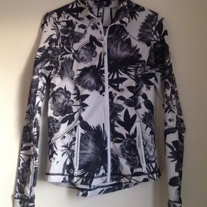 Lululemon brisk bloom forme II jacket